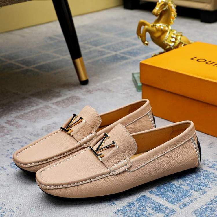 Picture of Louis Vuitton Shoes _SKULVsz38-44mnf031512004